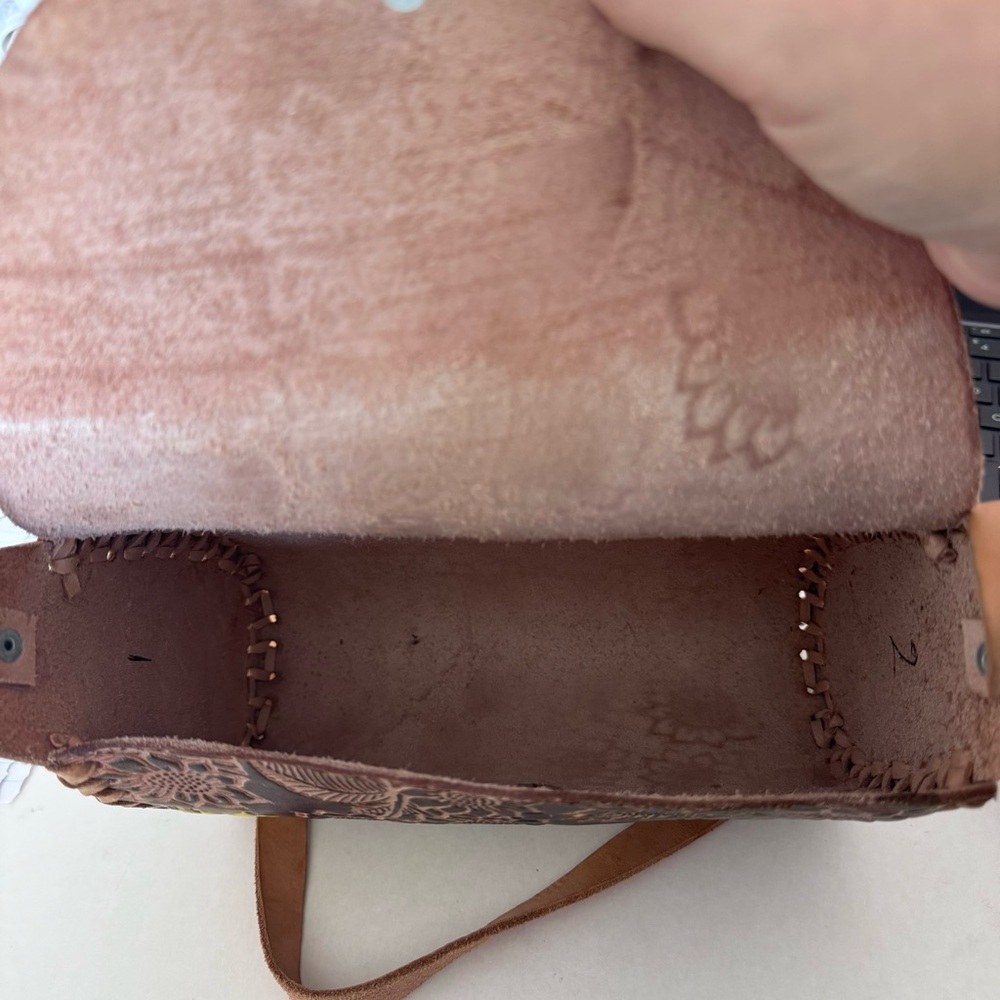 Hand Tooled Leather Floral Shoulder Bag - Picture 11 of 14